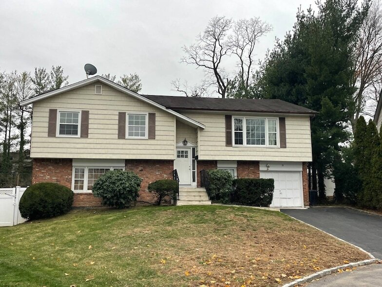 Photo - 18 William St Unit 2