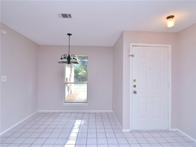Foto del edificio - 3509 Harpers Ferry Ln