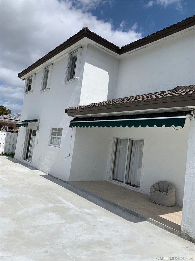 Foto del edificio - 3100 SW 149th Ave
