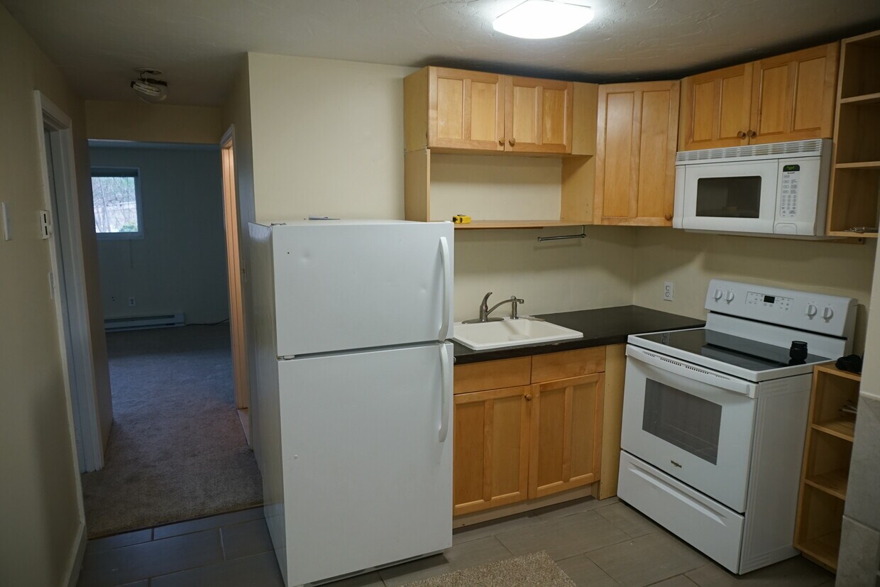 Kitchen - 7 Tideview Path