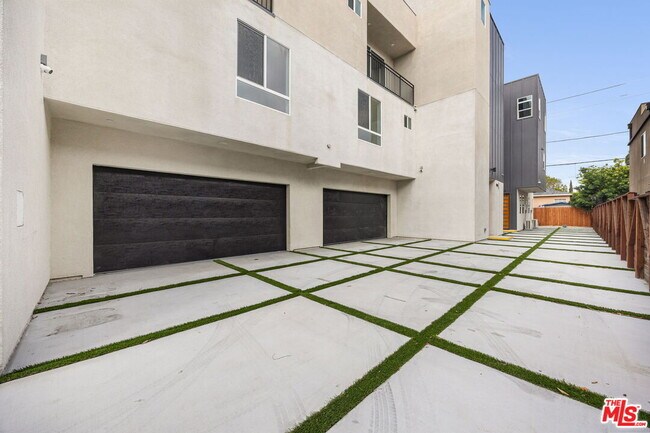 Foto del edificio - 11255 Hatteras St