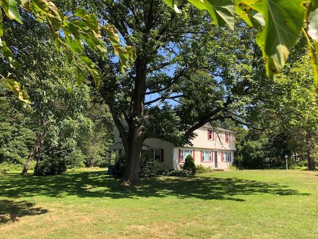Primary Photo - 356 Rocktown Lambertville Rd
