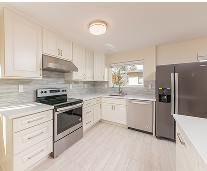 Inductive oven, 760 CFM fan, Stainless steel - 1636 Queen Charlotte Dr
