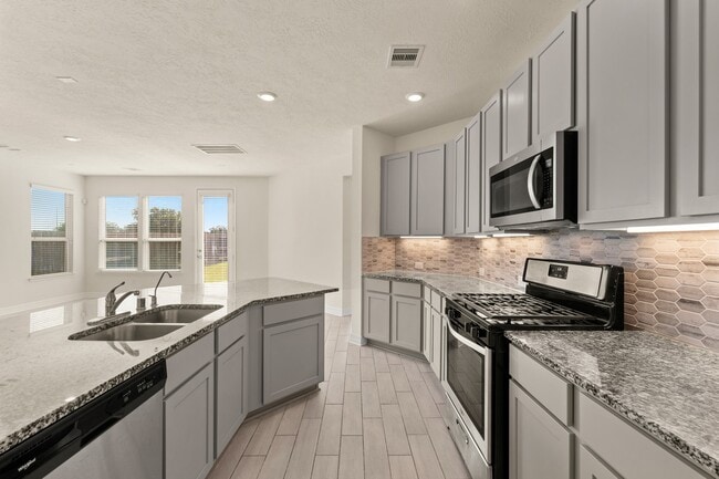 Foto del edificio - 4822 Hickory Deer Ln