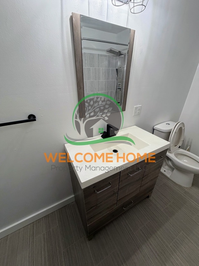 Photo - Dayton House