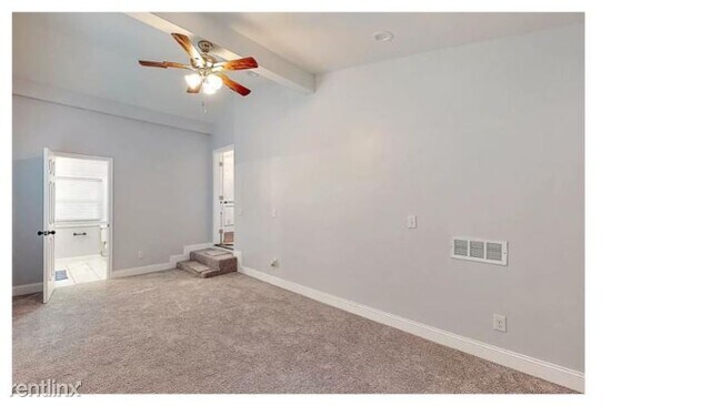 Building Photo - 4 br, 3 bath House - 3206 Hollydale Drive