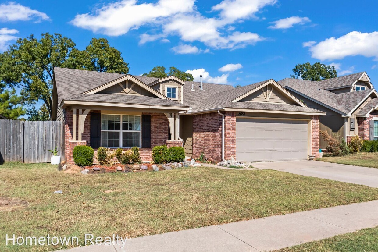 3 br, 2 bath House 8653 E 160th Street S House Rental in Bixby, OK