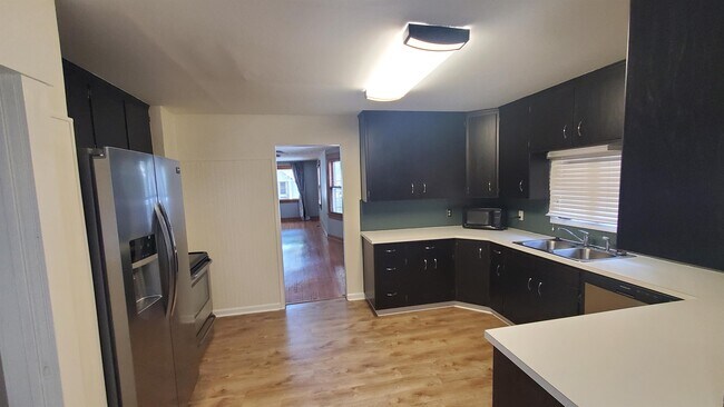 Foto del edificio - 1459 Plum St