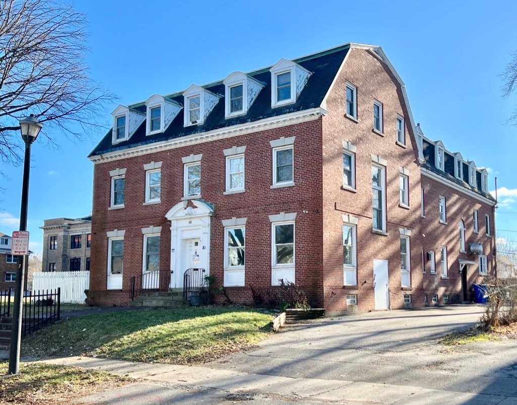 Foto del edificio - 77-81 Barberry Terrace