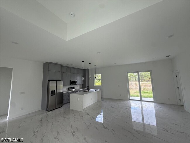 Foto del edificio - 1089 Eisenhower Blvd