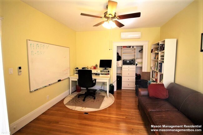 Foto del edificio - 54 Dwight St