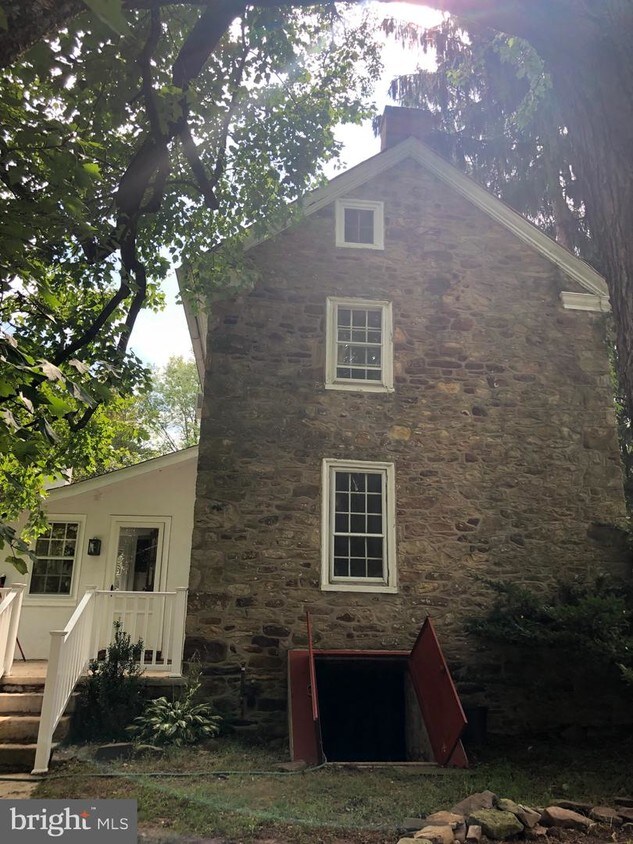 4563 Landisville Rd, Doylestown, PA 18902 House Rental in Doylestown