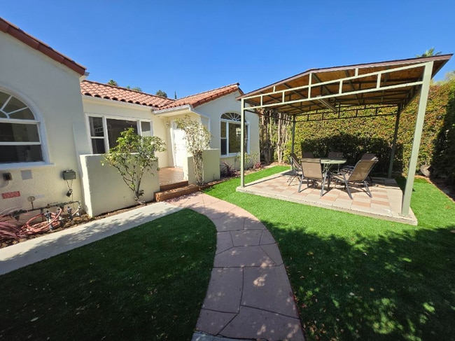 Photo - 705 Balboa Ave House