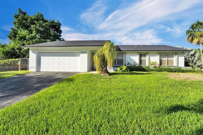 Building Photo - 8405 SW 181st Terrace