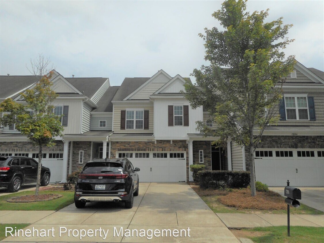 12010 Red Rust Ln, Charlotte, NC 28277 House Rental in Charlotte, NC