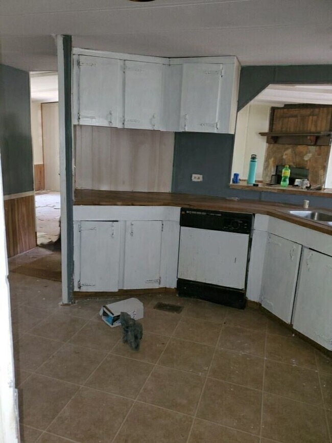 Building Photo - 722 Lime Ln