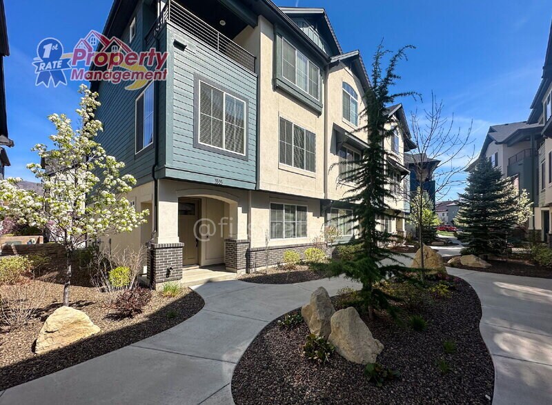 Primary Photo - 3335 E Exacta Ln