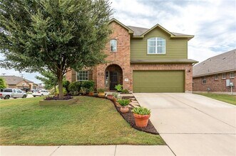 Building Photo - 4617 Tiddle Ln