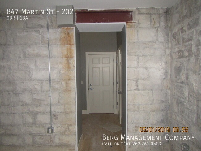 Foto del edificio - 847 Martin St