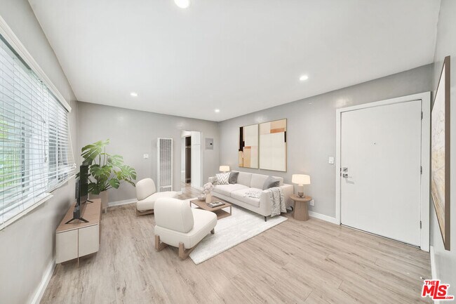 Foto del edificio - 252 S New Hampshire Ave