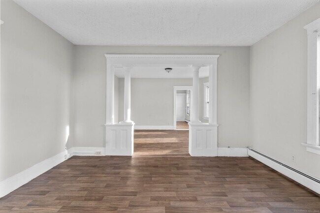 Foto del edificio - 167 Liberty St