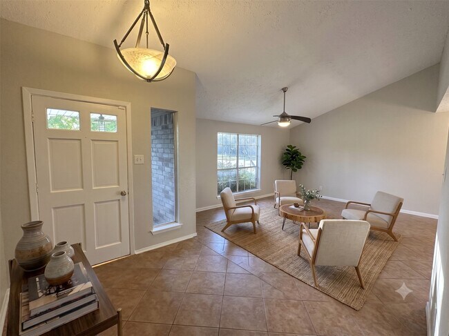 Foto del edificio - 302 Morningside Dr