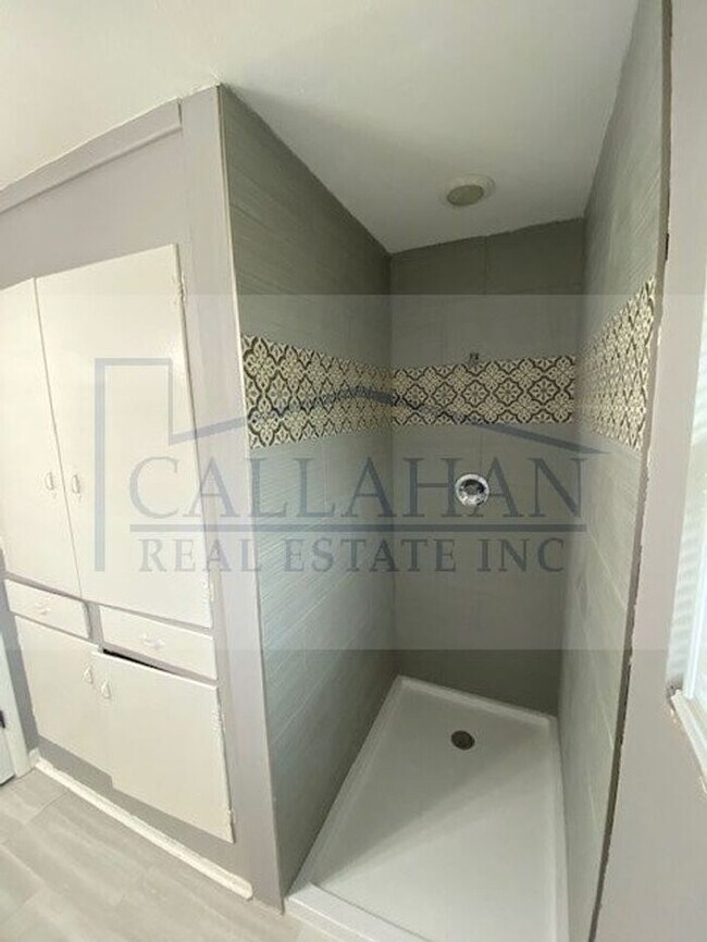 Foto del edificio - Updated Park Hill duplex