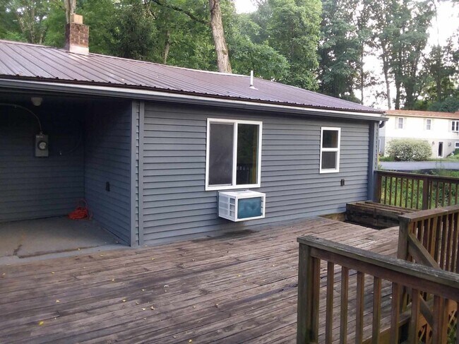 Foto del edificio - Beautiful 2 Bedroom in York, PA!