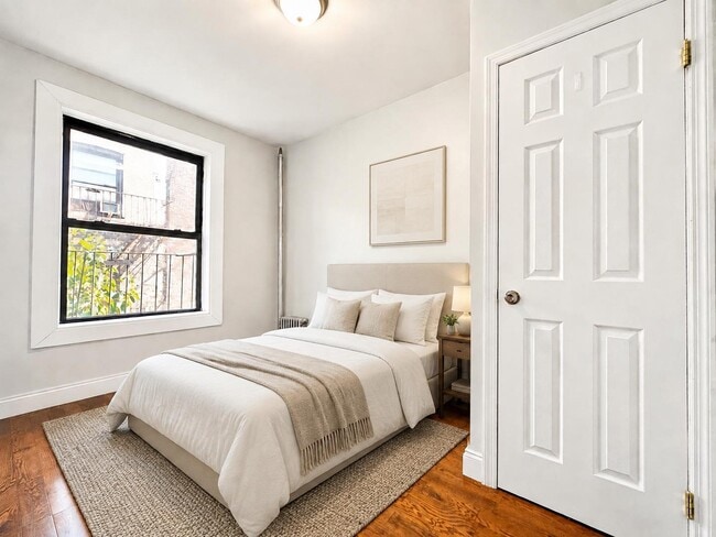 Building Photo - 539 W 156th St
