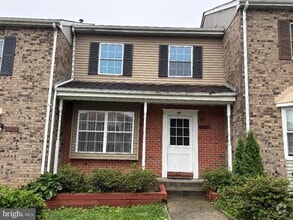 Building Photo - 12608 Black Saddle Ln
