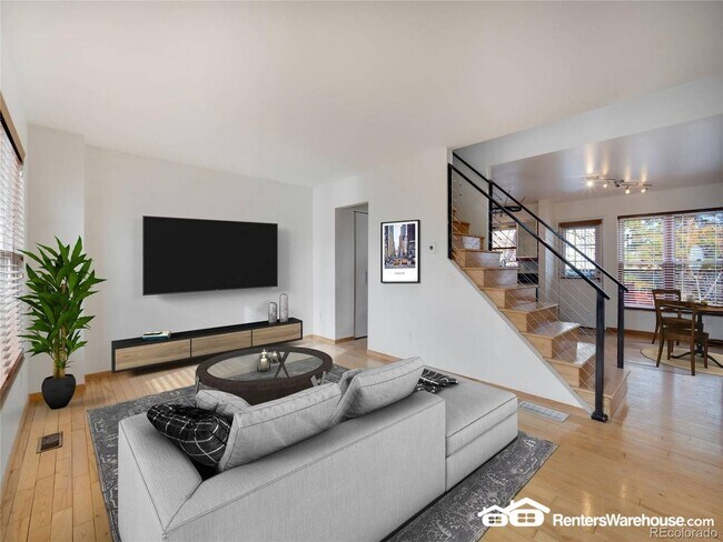 Foto del edificio - 2355 W 32nd Ave