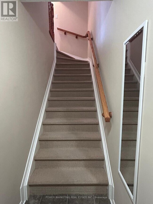 Photo du bâtiment - 117 Keltie Private