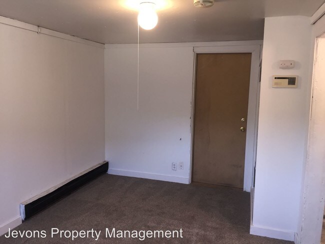 Foto del edificio - 616 Laurel St