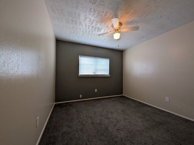 Foto del edificio - 10607 Staghill Dr