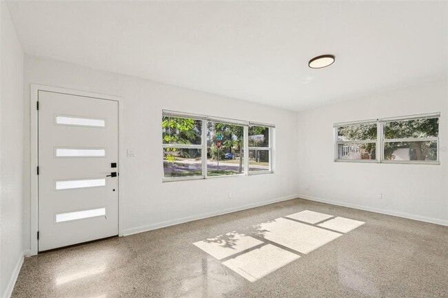 Foto del edificio - 1601 Triangle Ave