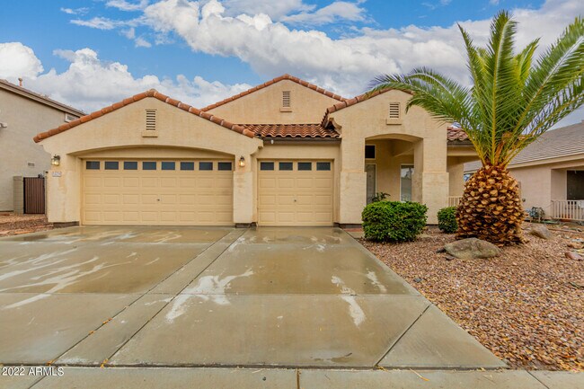 Building Photo - 12234 W Madison St