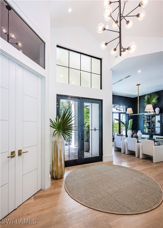 Foto del edificio - 681 Katemore Ln