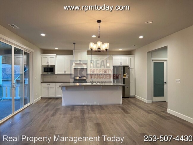 Building Photo - 4 br, 3 bath House - 8024 115th St Ct E
