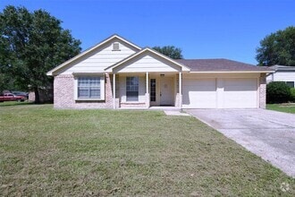 Building Photo - 18811 Pine Trace Ct