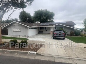 Building Photo - 30407 Treeview St