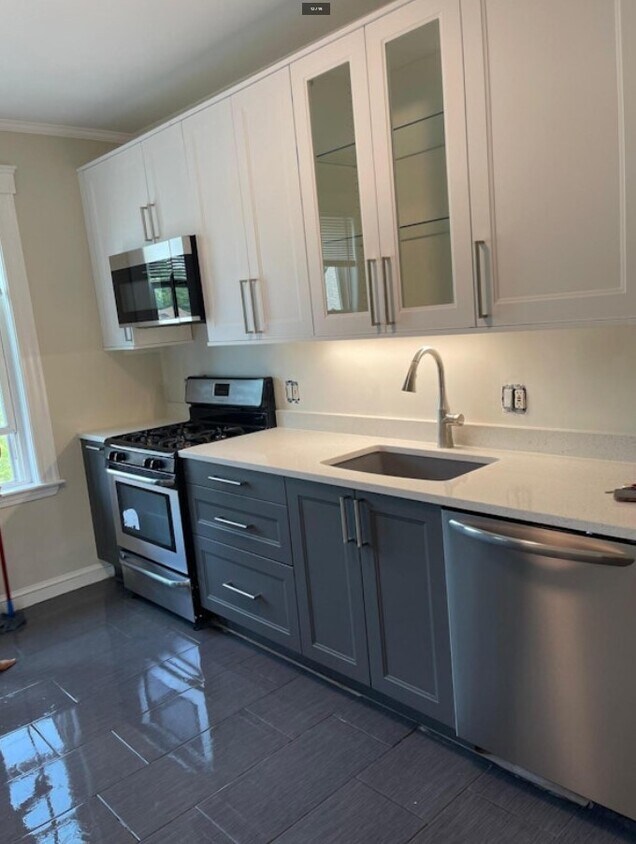 Foto principal - 240 Allston St