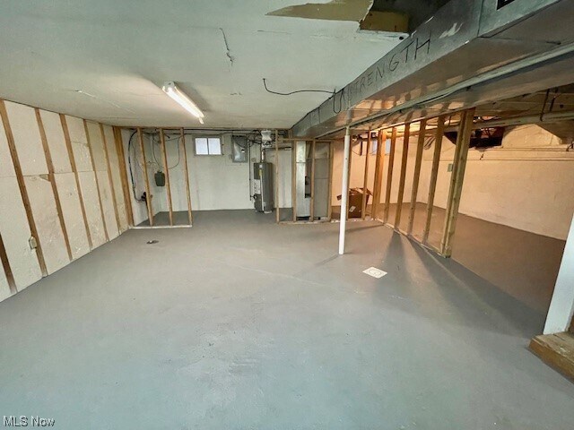 Building Photo - 121 N Shadylane Dr
