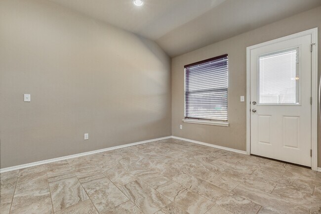 Foto del edificio - 2909 Cider Mill Ln