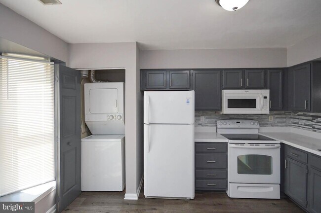 Foto del edificio - 14902 London Ln