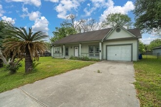 Building Photo - 321 E Wilkins St