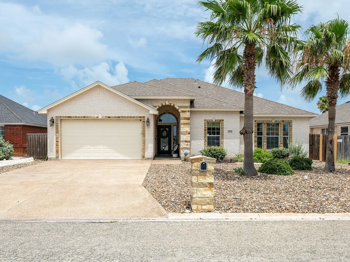 Primary Photo - 15114 Barataria Dr