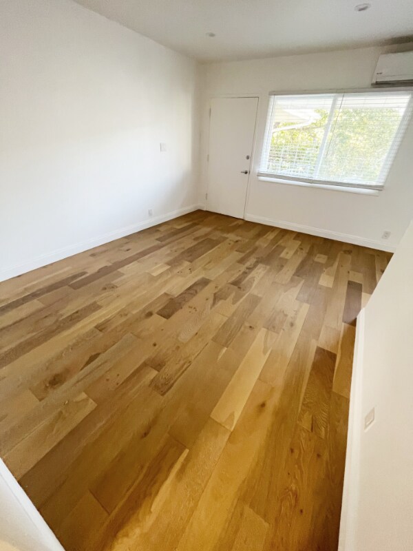 Foto del edificio - 1521 12th St