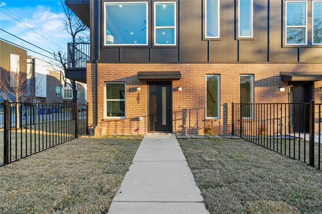 Foto del edificio - 2031 N Prairie Ave