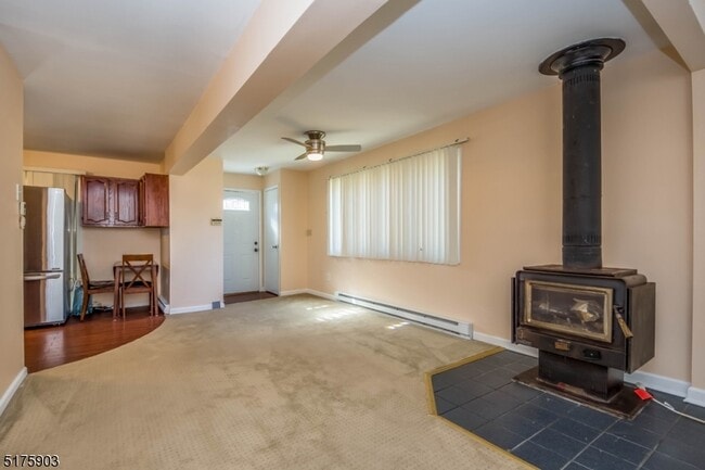 Building Photo - 761 Brooklyn Mountain Rd