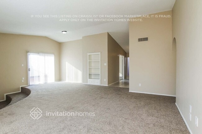 Building Photo - 9617 N 52nd Dr